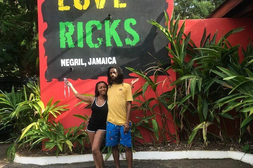 ricks cafe 4