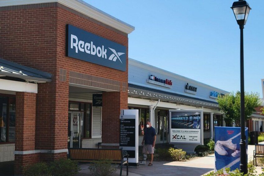 Leesburg Premium Outlets Shopping Tour 4