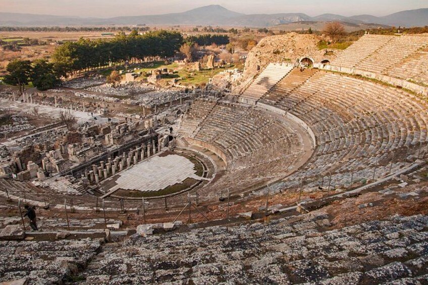 Kusadasi ephesus tours Turkish Bath with Port Pick Up and drop 2