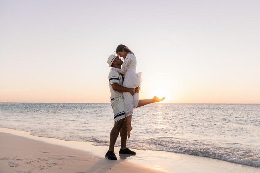 Private Vacation Photoshoot with Photographer in Virginia Beach 1
