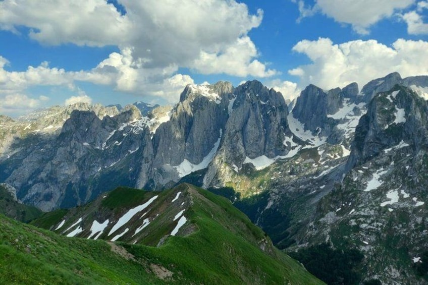Peaks of the Balkans: 9-Day Guided Small-Group Hiking Tour 1