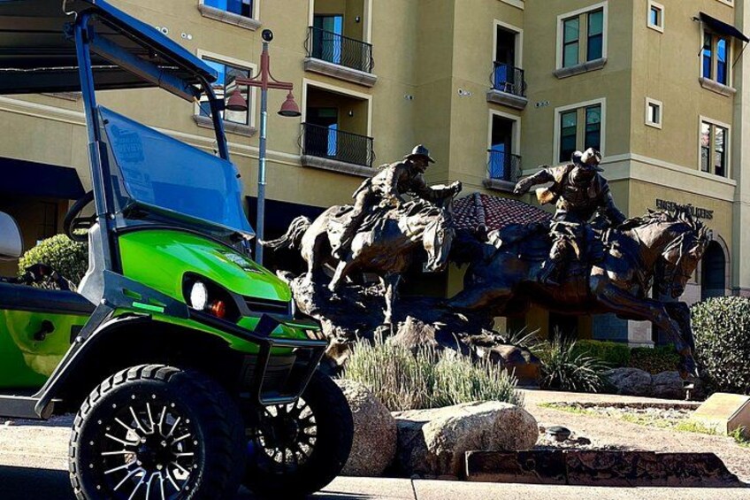 1.5 Hour Stretch Limo Golf Cart Tour, Ultimate Old Town Exploration 3