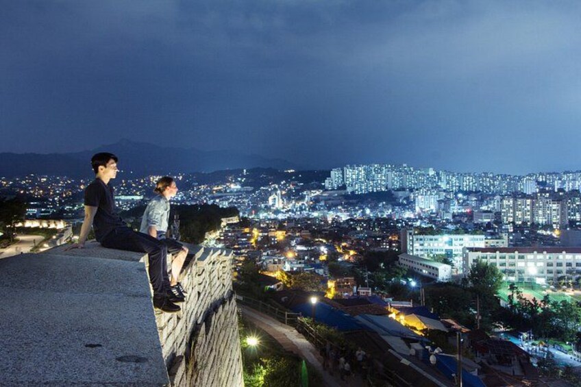Seoul : Night Hidden Gems Walking Tour 1