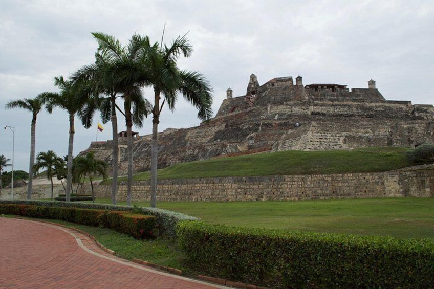 City Tour in Chiva through the City of Cartagena 3
