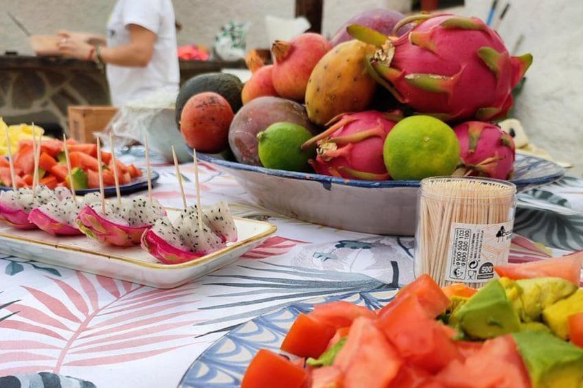 Tropical fruits 4