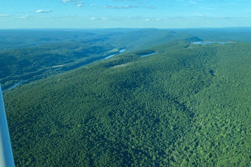2 lakes on top of the mountains. Delaware Water Gap air tour with Hop On Air 3