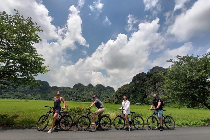 Ninh Binh Full-Day Small Group of 9 Guided Tour from Hanoi 5