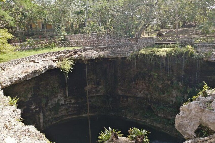 Chichen Itza Classic Tour from Cancun