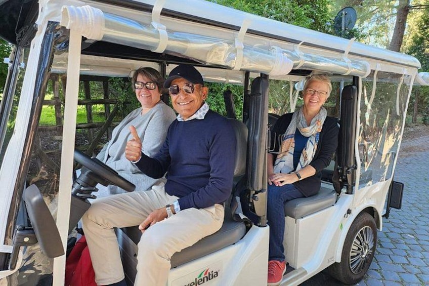 Explore the Best Highlights of Rome by Golf Car - Private Tour 2