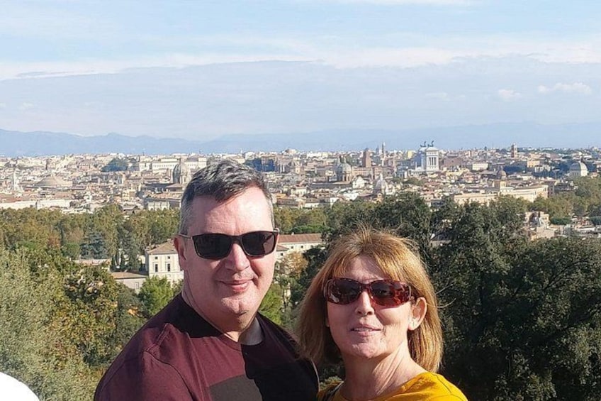 Explore the Best Highlights of Rome by Golf Car - Private Tour 3