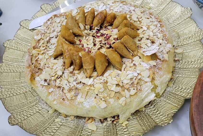 Cook Moroccan Food & Try on Traditional Clothes like a local 2