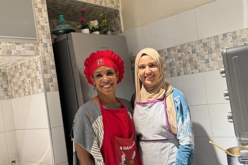 Cook Moroccan Food & Try on Traditional Clothes like a local 3