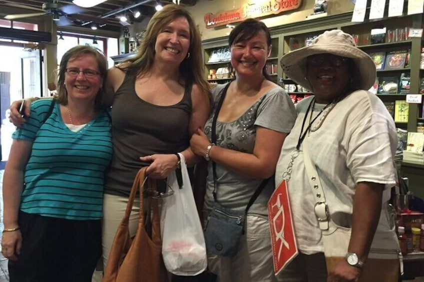 Small-Group New Orleans Food Walking Tour and Cooking Class