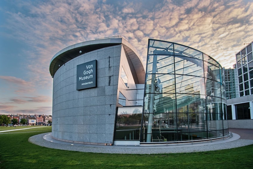 Van Gogh Museum: Entrance Ticket with Self-Guided Audio Tour 4