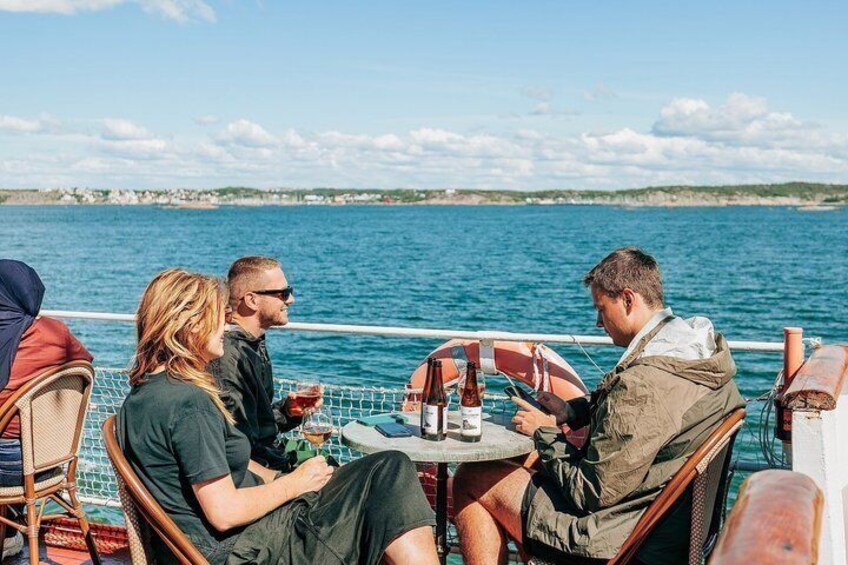 Archipelago Tour with Guide in Gothenburg 2