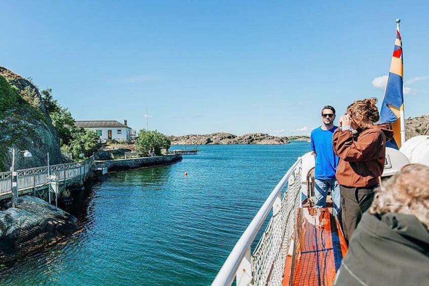 Archipelago Tour with Guide in Gothenburg 3