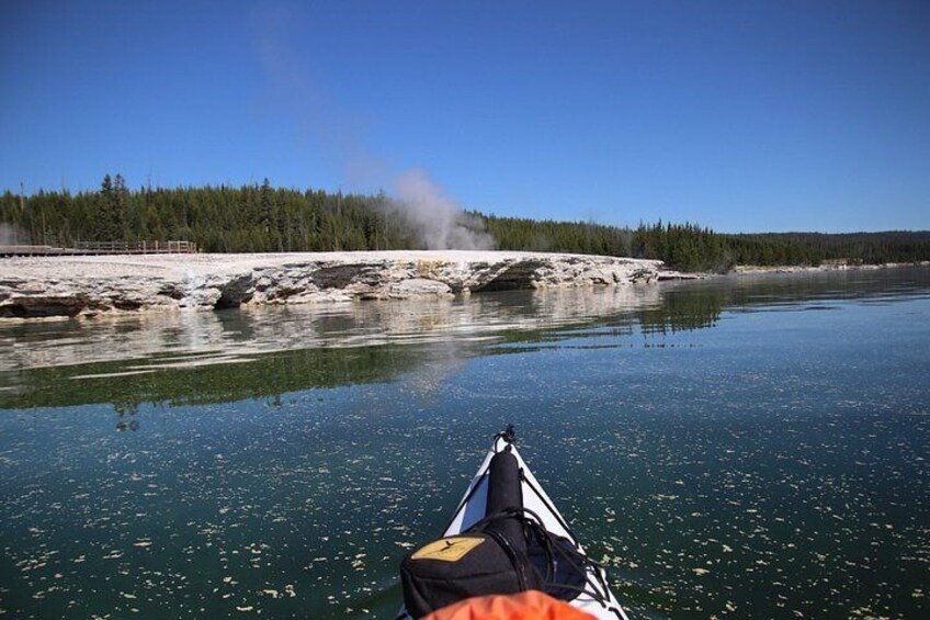 Yellowstone Lake & Hot Springs / 3 Hour Morning or Twilight Tour 4