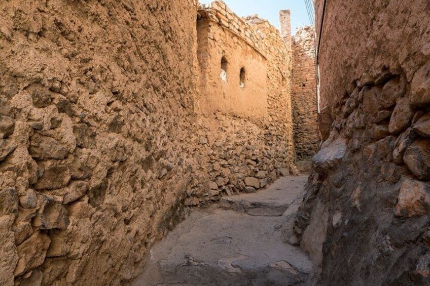 Explore Al Hoota Cave, Misfat Al Abriyeen and Bait Al Safa | 4 Hours Trip 3