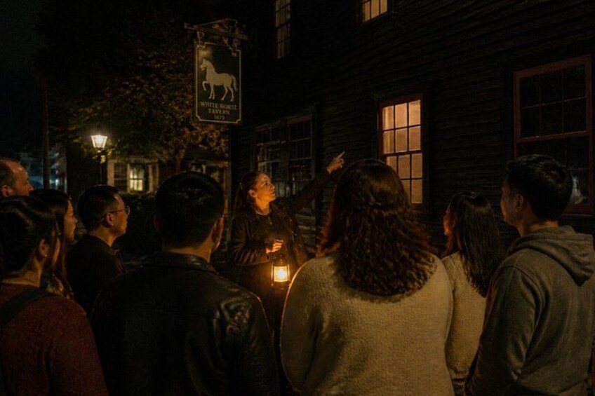 Newport Ghosts: Seaside Hauntings and Hags Tour 4