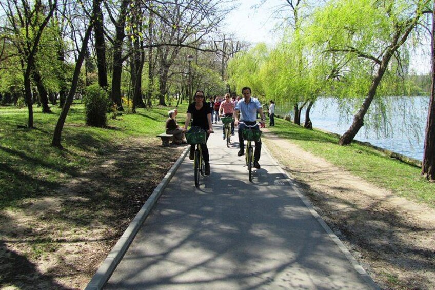 Bicycle Sightseeing in Bucharest 1