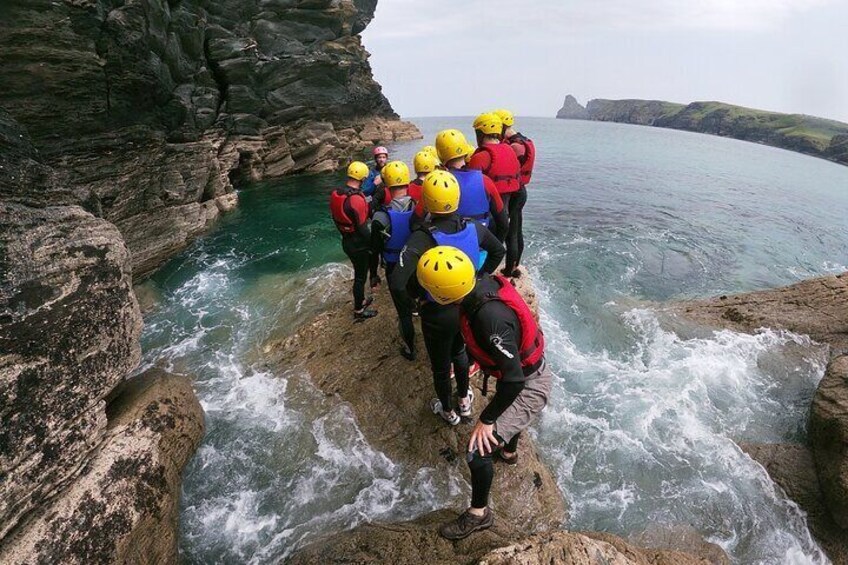 2-Hour Coasteering Adventure Near Bude