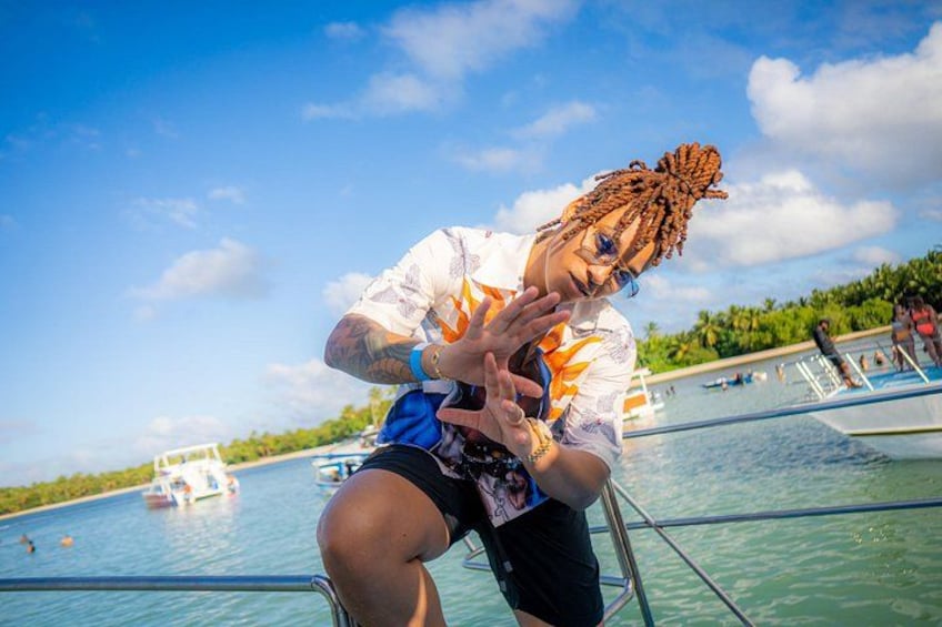Punta Cana Booze Cruise with Snorkeling, Sand Bar, and Transfers 2