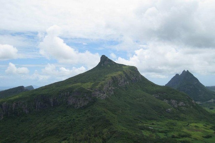 Hiking Le Pouce Mountain: Full-day with Lunch and Transfer 5