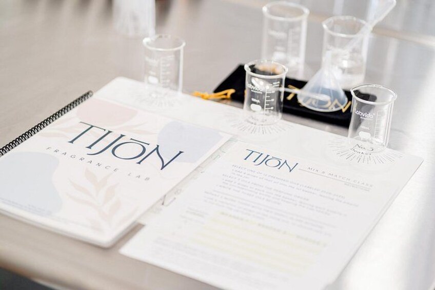 Create a Custom Perfume or Cologne in Charleston, SC: Mix & Match 4