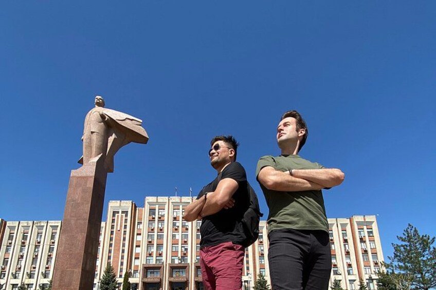 Tiraspol must-see tour with Anton Dendemarchenko - Pridnestrovie 5