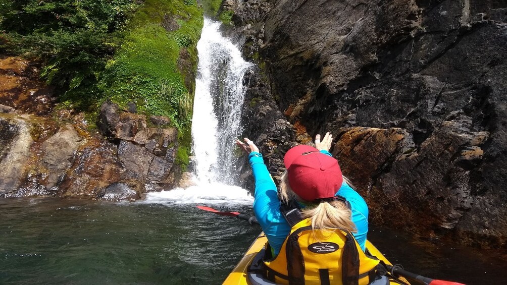 Lake Nahuel Huapi Full-Day Kayak Day Trip From Bariloche