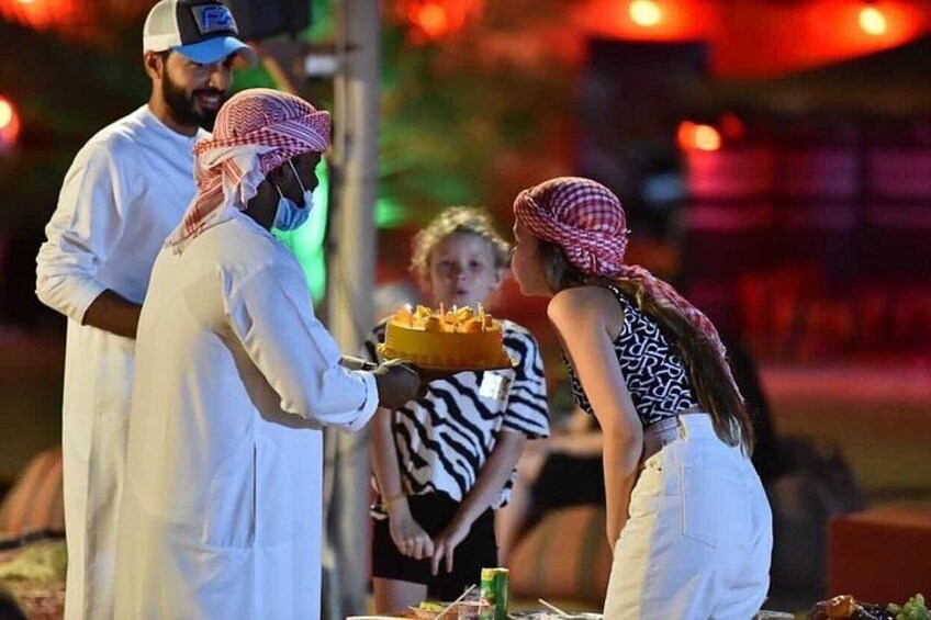 Desert Safari Dubai With Buffet Dinner 5