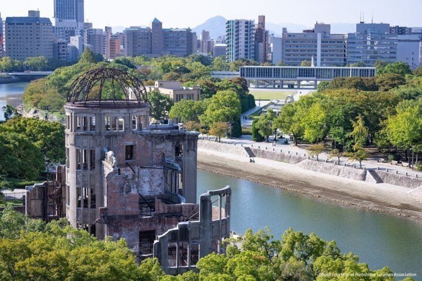 Hiroshima and Miyajima Full Day Tour by Bullet Train from Osaka 1