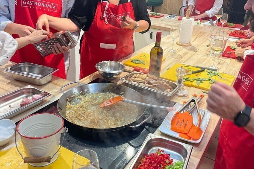 Paella and Burnt Basque Cheesecake Cooking Class in Bilbao 5