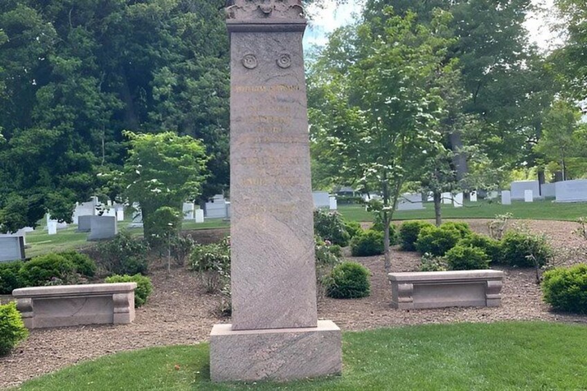 Arlington Cemetery: Changing of Guard & John F. Kennedy Gravesite 2
