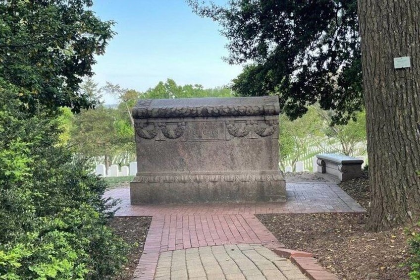 Arlington Cemetery: Changing of Guard & John F. Kennedy Gravesite 5