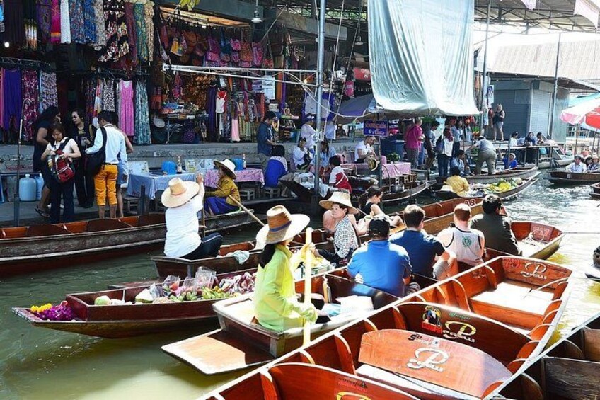 Damnoen Saduak Floating Market and Maeklong Railway Market Tour 2