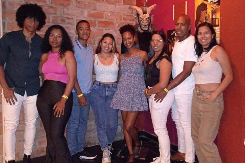 Salsa Friday in Calle del Sabor + Bar Crawl in Cali 3