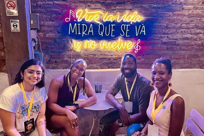 Salsa Friday in Calle del Sabor + Bar Crawl in Cali 1