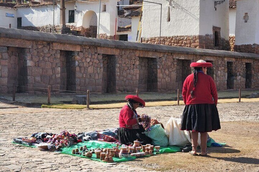 Tour to the Salineras de Maras, Terrazas de Moray and Chinchero