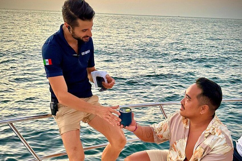 Puerto Vallarta: Private Luxury Yacht Sunset Cruise with Open Bar 2