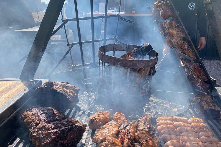 Asado Argentino Lunch & Visit 2 Wineries with Private Transfer 2