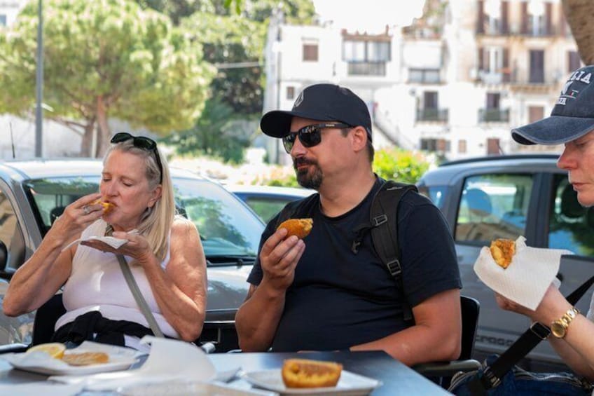 3-hours Street Food Bike Tour in Palermo 4