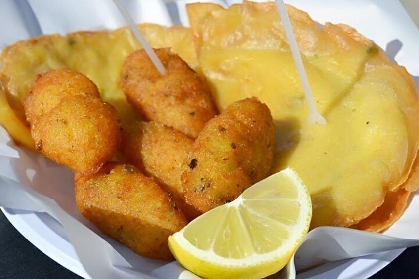 3-hours Street Food Bike Tour in Palermo 2