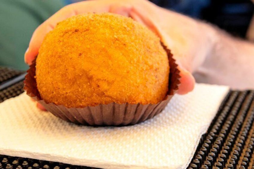 3-hours Street Food Bike Tour in Palermo 1