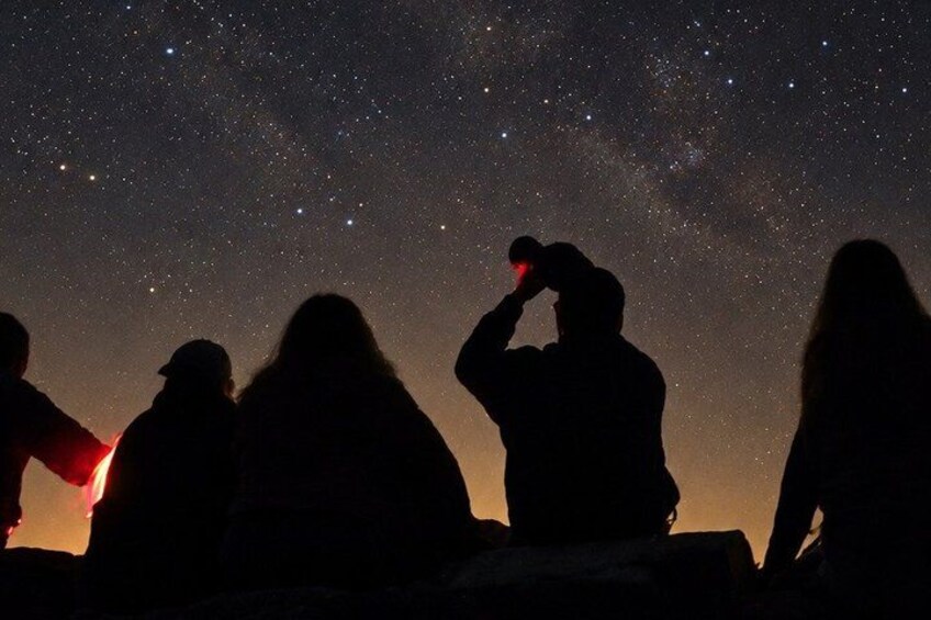 Sunset Hike and Stargazing Experience in Roque Nublo Mountains 5