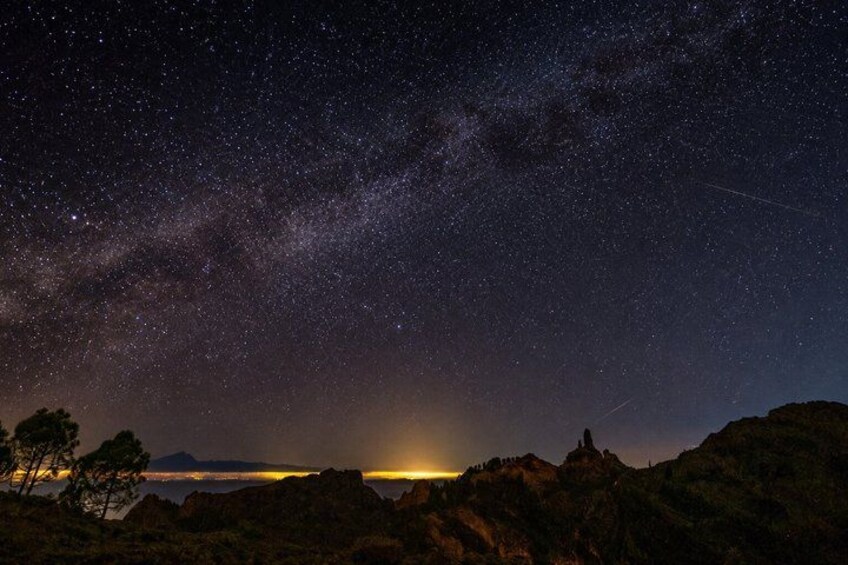 Sunset Hike and Stargazing Experience in Roque Nublo Mountains 2