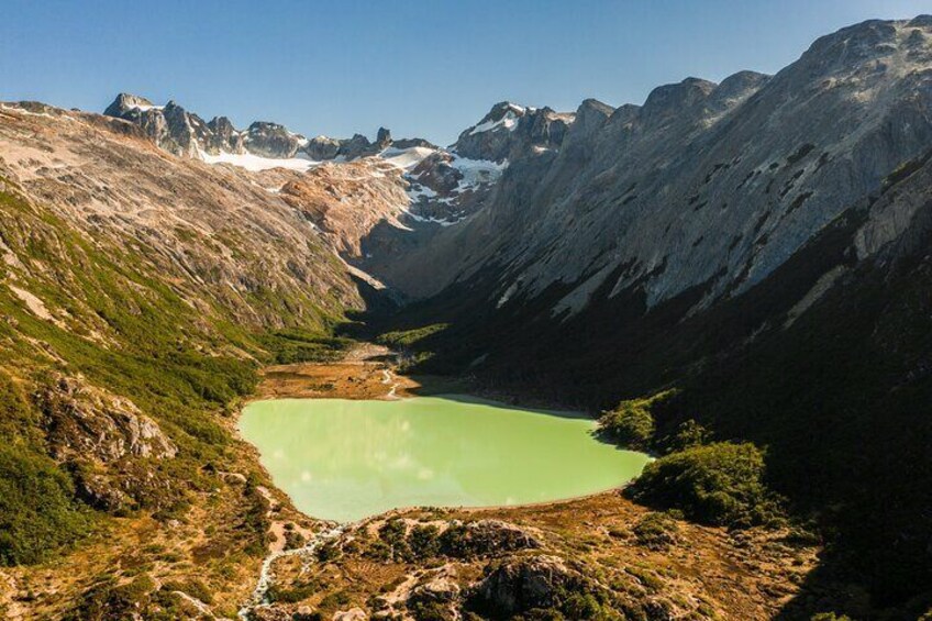 Activity 6-Hours Guided Trekking to Laguna Esmeralda with Lunch