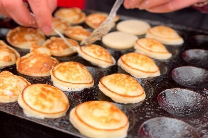 10 Tastes of Amsterdam Food Tour: Small Group, Full Meal & Drinks 3