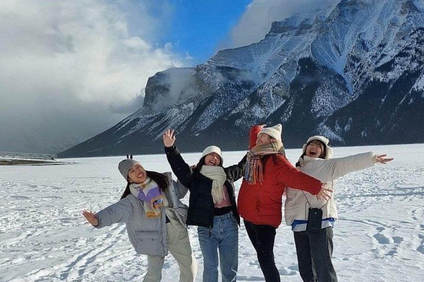 Lake Louise, Moraine Lake, Banff Tour from Calgary/Canmore/Banff 4