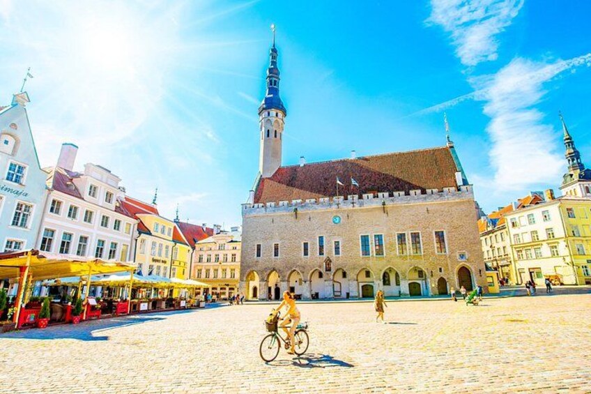 Tales of Old Tallinn 2-hour Walking Tour 4